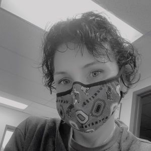 Meet your Posher, Desiree